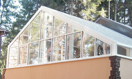 прозрачная кровля дома