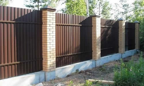 Забор из профнастила